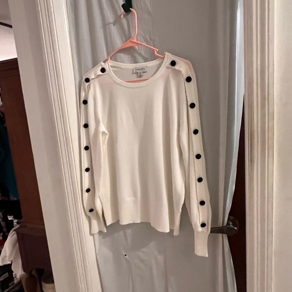 Carmen Marc valvo cream sweater black buttons down both arms size m